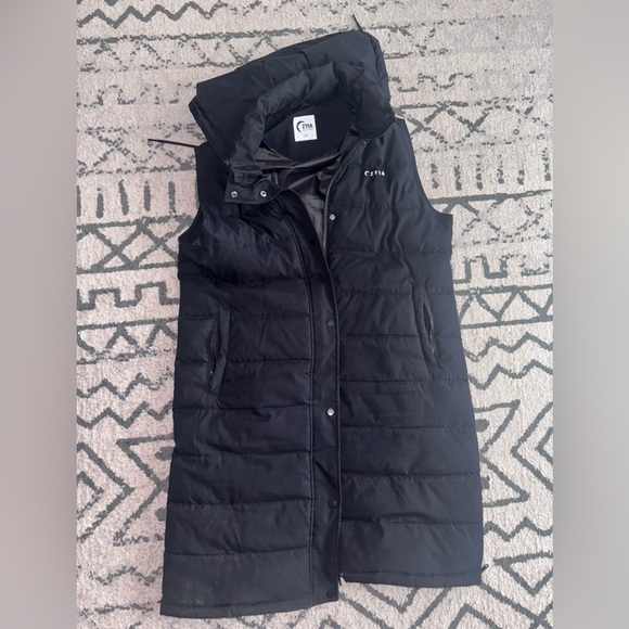 ZYIA Black Women's puffer Vest - Picture 1 of 4